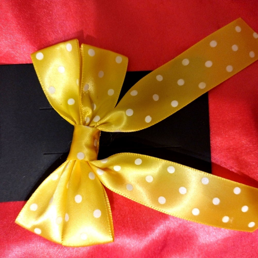 Cute polka dot hair bow